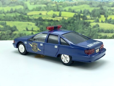 1:24 Michigan State Police 1992 Chevy 9C1 Caprice Police Golden