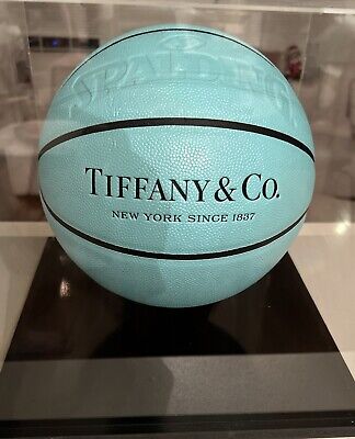 Tiffany & Co. x Spalding Basketball One Size 2023 | eBay Tiffany & Co. x Spalding Basketball One Size 2023 | eBay