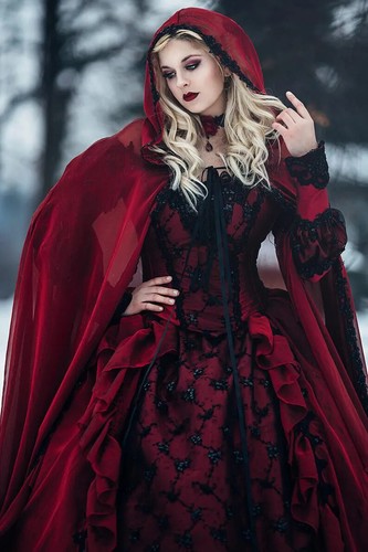 Gothic Winter Medieval Wedding Dresses Red and Black Renaissance Fantasy - Picture 5 of 16