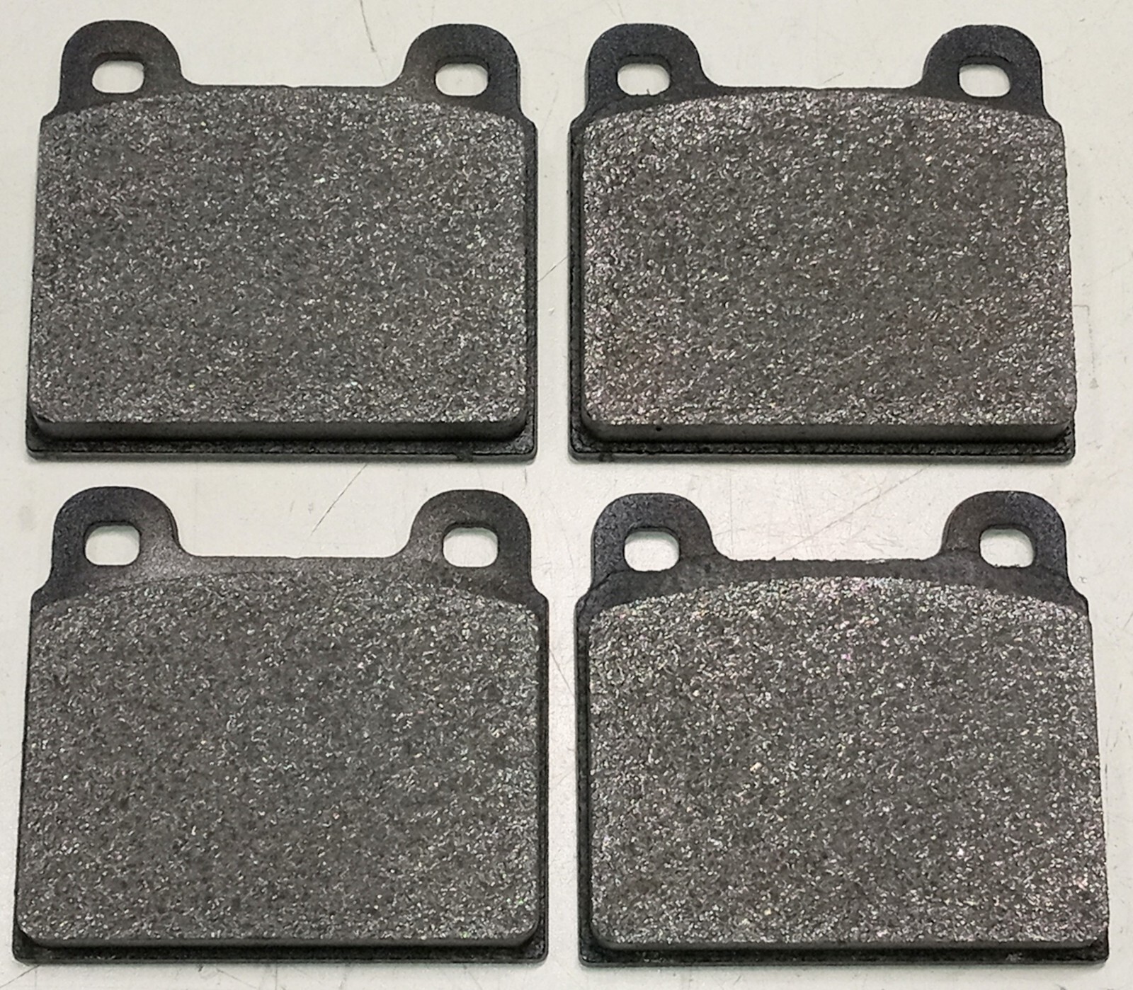 Ferrari 308 Front Disc Brake Pads_Friction Tech_Semi-Metallic_FTD-47-FF_208_246