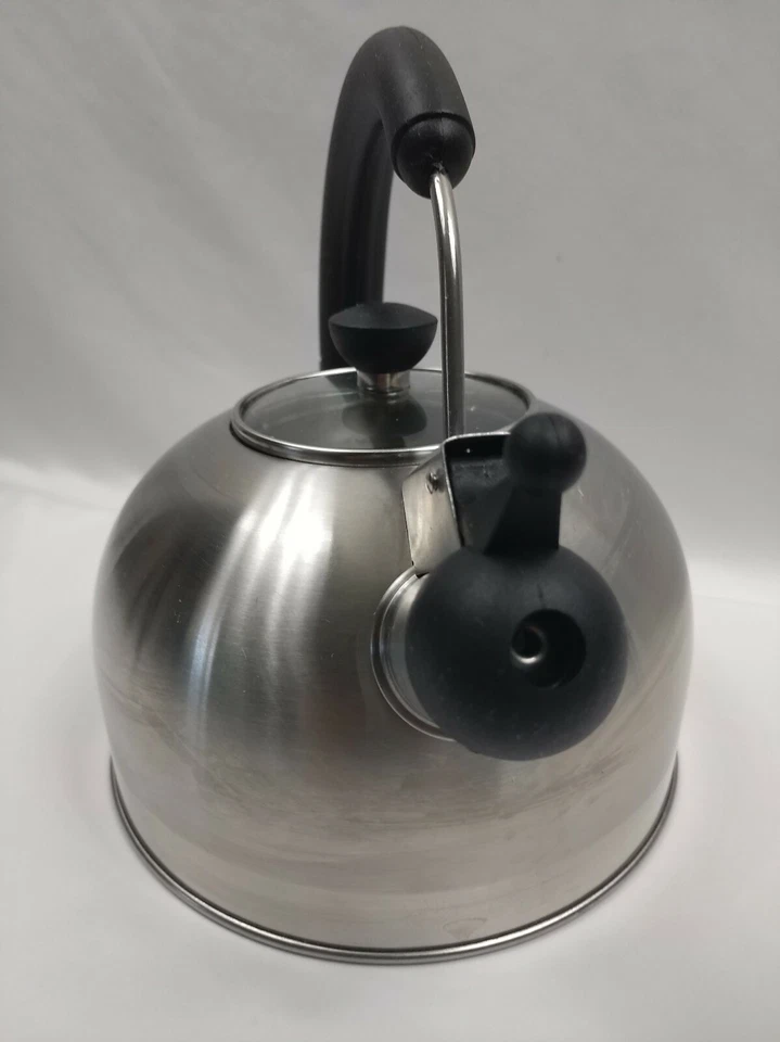 Свистящий чайник Oggi из нержавеющей стали емкостью 1,5 кварты - Изображение 2 из 4