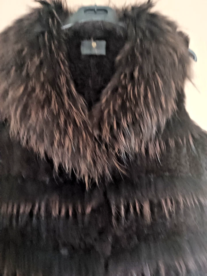 Milestone Fellweste Kaninchen Fell Braun Gr. D 38-40 It 44 - Bild 4 von 4