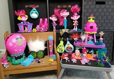 Large Lot Hasbro DreamWorks Trolls World Tour Playsets Figures Doll Toys Collect
