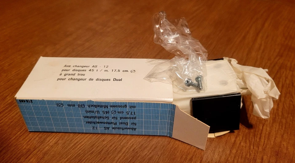 Dual AS-12 stacking spindle with bracket - Image 2 of 4