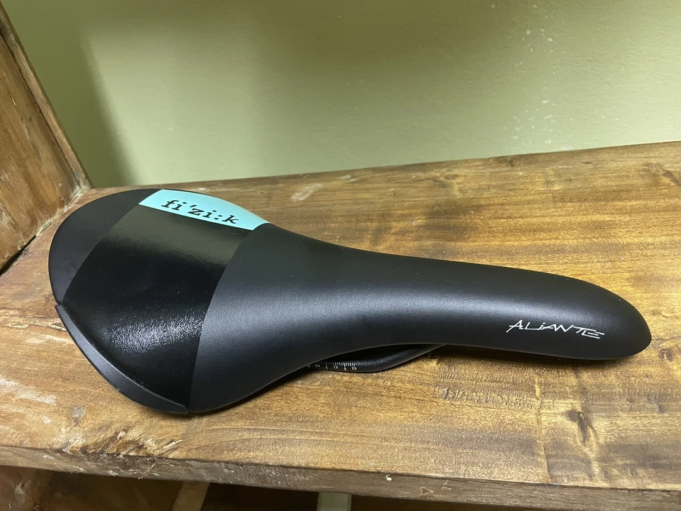 Sella Fizik Aliante R7 nuova colori Bianchi - Imagen 2 de 4