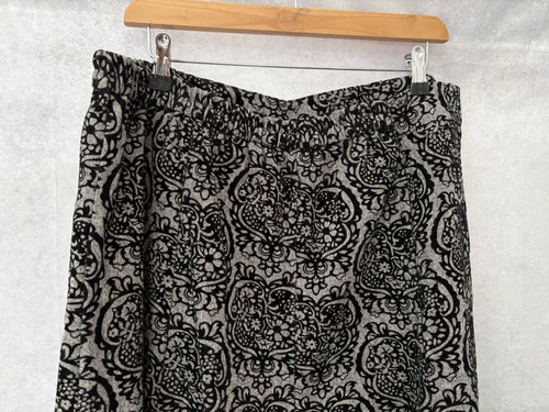 Wardrobe Black Floral Skirt Size 20 L31” Midi Polyester A Line Women’s - Picture 6 of 9