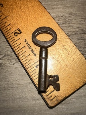 Antique Skeleton Key: Small Hollow Barrel, Unique Design! Legit Antique