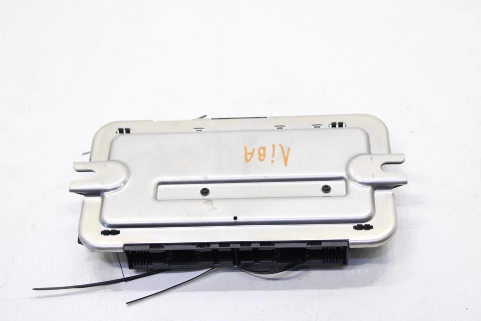 Módulo de controle de luz 2013-2015 BMW 750I xDrive Footwell 61359313928 fabricante de equipamento original - Imagem 3 de 4