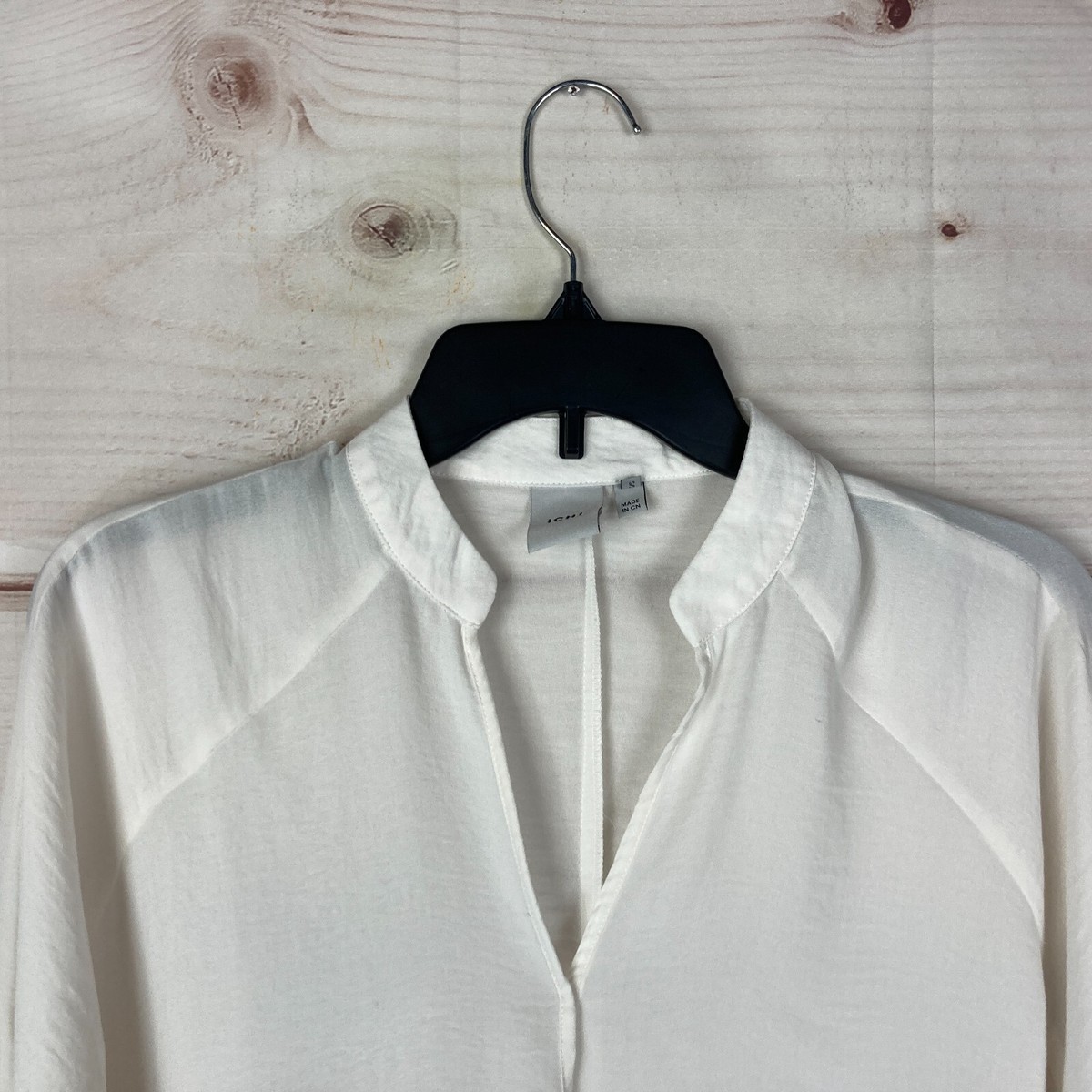 ICHITop Womens XS S White Long Sleeve Blouse V-Neck Solid Pullover