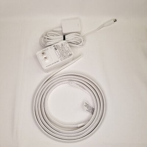 (READ DETAILS) - Philips Hue Bluetooth Gradient Ambiance Smart Lightstrip 2m/6ft