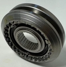 5TH SYNCHRONIZER ASSEMBLY/T5/5 SPEED/SYNCHRONIZED IN REVERSE DESIGN/1352-590-022
