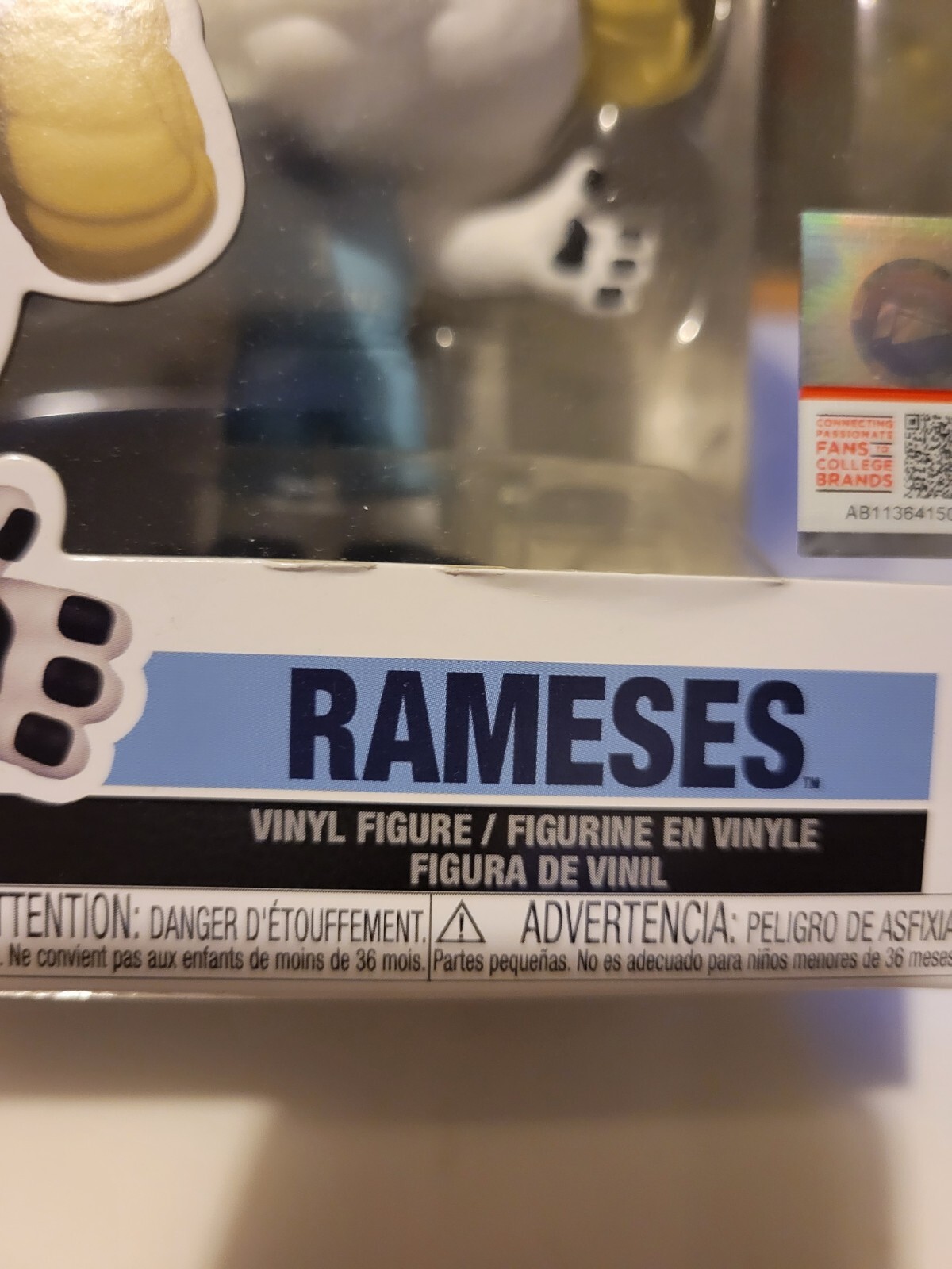 Slight Crease Box Rameses Unc Mascot Funko Pop #18 North Carolina, Ncaa College