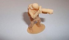 Greenhills TV Press Cameraman with Backpack Figure - Unpainted - 1:32 Scale - NE