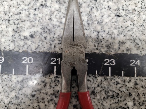 Mac Tools M3017G 8" Long-Reach Needle Nose Pliers Red Rubber Grip Made in USA - Picture 6 of 7