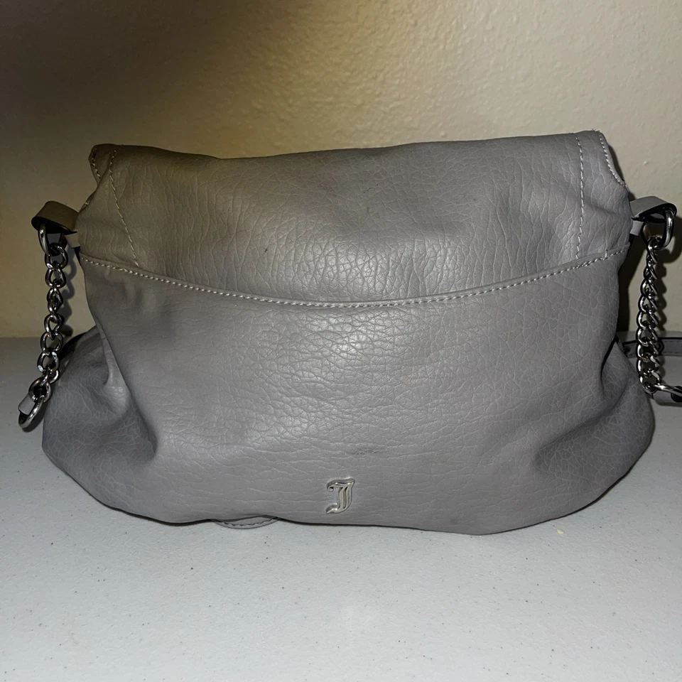 Bolso Hobo Cartera Vintage Juicy Couture Y2K Cuero Gris Plateado Herrajes Llaves Foto 3 de 4