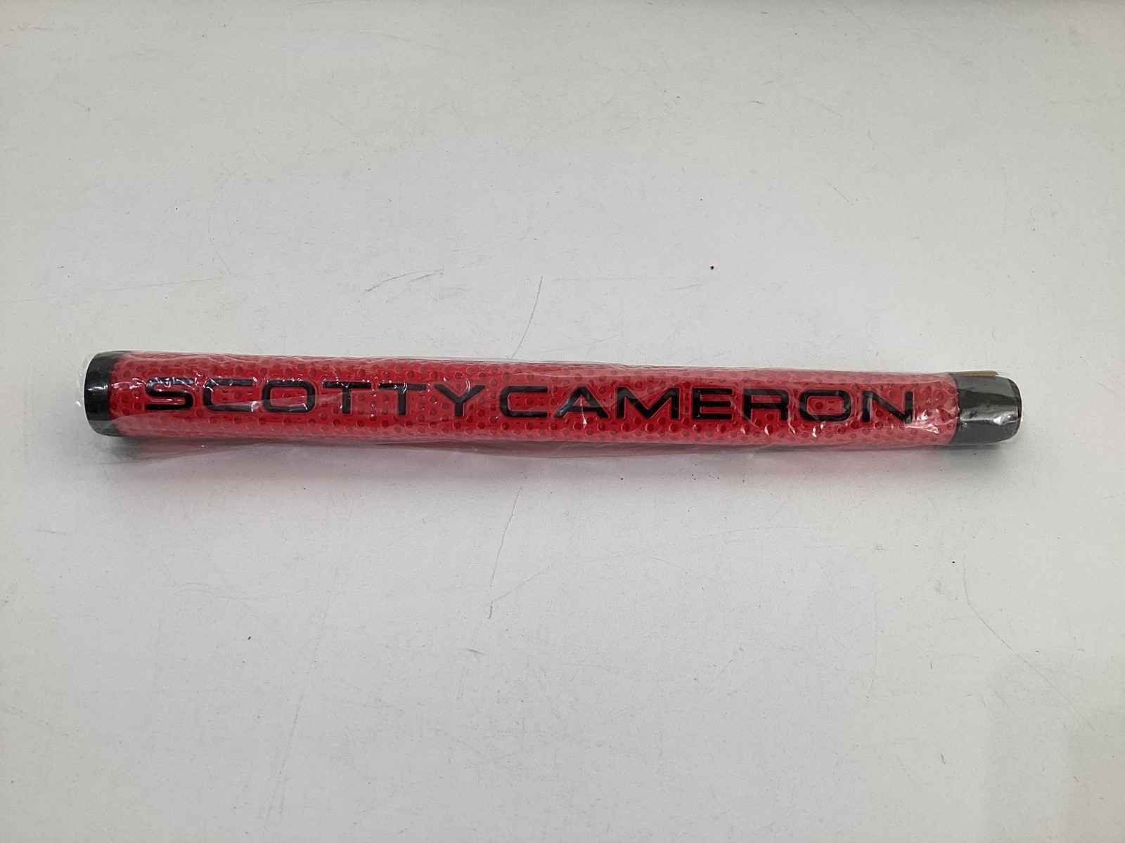 Scotty Cameron Studio Design Red & Black Matador Standard Pu