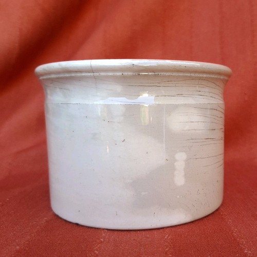 ancien pot à confiture en