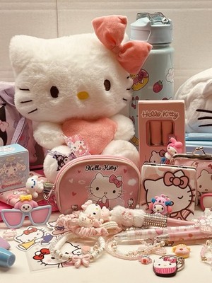 Hello Kitty Box 