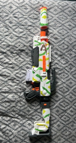 NERF Modulus Tracker ECS-10, motorisierter Blaster mit Tarnmuster - Bild 2 von 4