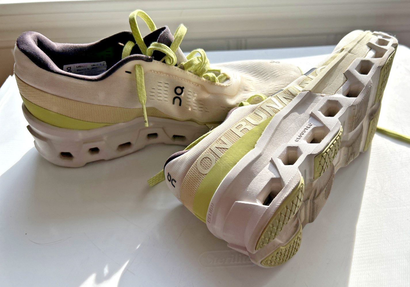 On Cloud Cloudmonster Hyper Men Sz 9 Green/off Wh… - image 15