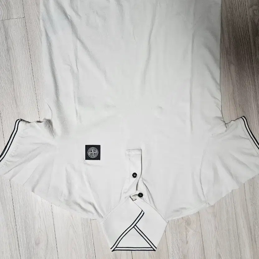 Stone Island PK Short Sleeve Polo, Size M, Excellent Condition thumbnail 3