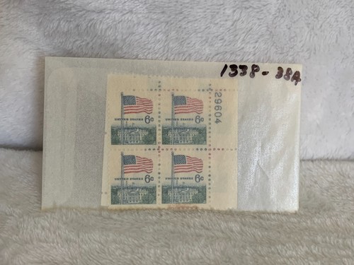 US Postage Stamp Flag & White House 2 Plate Block Of 4 6c Scott #1338 READ - Picture 9 of 9