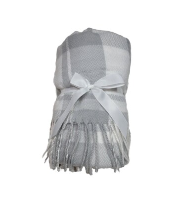 LOFT Plush Throw Blanket Gray White Plaid Fringe Oversized MSRP $80 Soft NWT