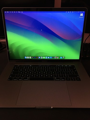 APPLE MACBOOK PRO 16 2019 i9-9880H 16GB RAM 512GB SSD RADEON Pro 560X 4GB - Picture 3 of 8