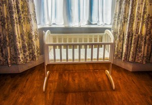 swing crib mattress