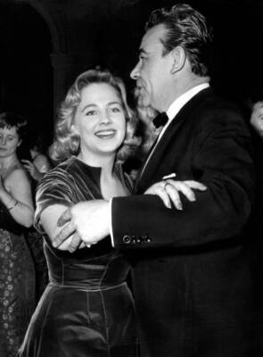Lonny Kellner-Frankenfeld succumbed cancer morning January 22 - 1958 Old Photo