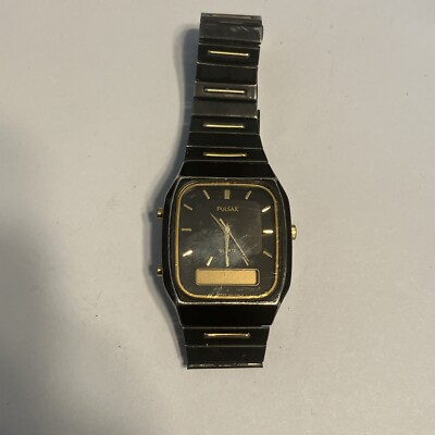 Pulsar Watch Men 30mm Black Dial Black Gold Tone Analog  display picture 3