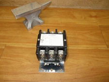 Arrow Hart ACC630U20 *NEW* Contactor Model 86