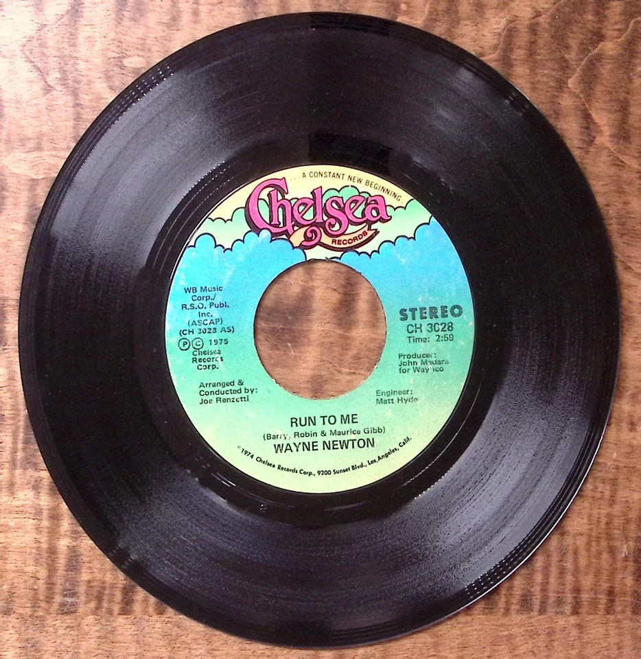 WAYNE NEWTON RUN TO ME/LADY LONELY CHELSEA RECORDS VINYL 45 54-31 - Image 2 of 3