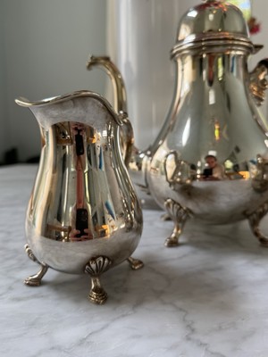 Vintage international Silver Co Georgia Court Tea Set-Silver