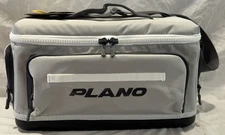 NEW PLANO 3700 WEEKEND SERIES FISHING TACKLE BAG POOO169 COAST
