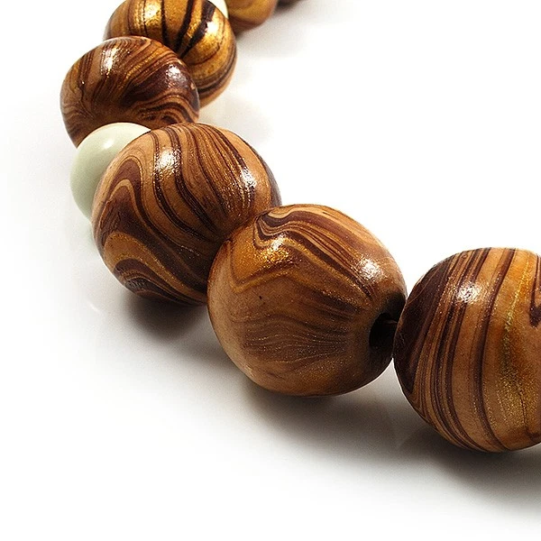 Collar de cuentas graduadas de madera y cerámica (marrón claro, crema y negro) - 44 cm L/ Foto 4 de 4