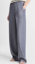 $398 NWT Vince Mid- Rise Pull On Viscose Line...