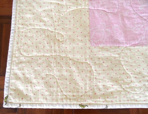 Vintage Bambi Deer Hand Made Stitched Baby Cot cotton Quilt Throw - Picture 6 of 6