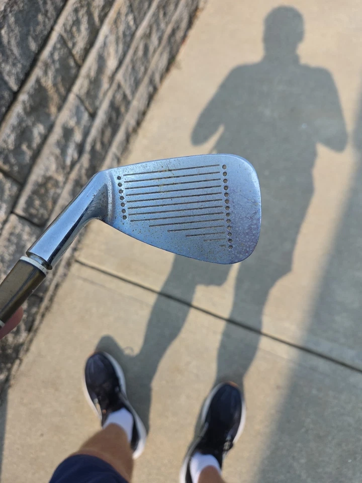 Macgregor Jack Nicklaus Golden Bear  Iron Set 3,4,6,7,8,9 Steel/RH No 5 Iron  - Image 3 of 4