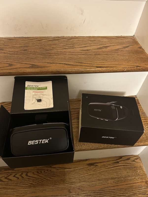 Virtual Reality Headset Brand New in Box