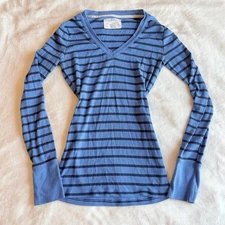 Vintage Y2K 2000s Striped Aeropostale Henley Long Sleeve Top Women’s M