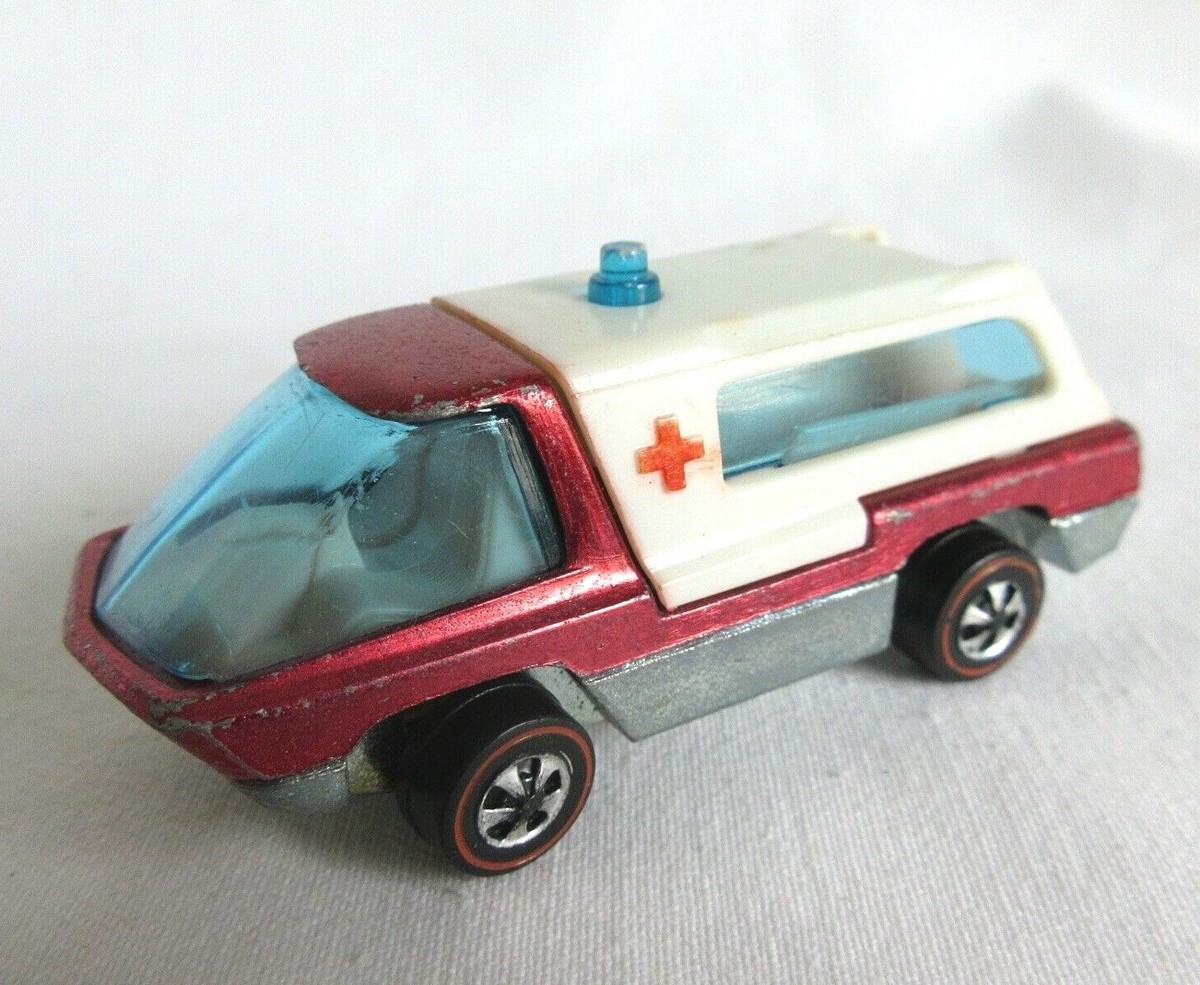 ミニカー Hot Wheels THE HEAVYWEIGHTS ambulance HOT WHEELS VTG 1:64 1969 REDLINE HEAVYWEIGHTS AMBULANCE SPECTRA