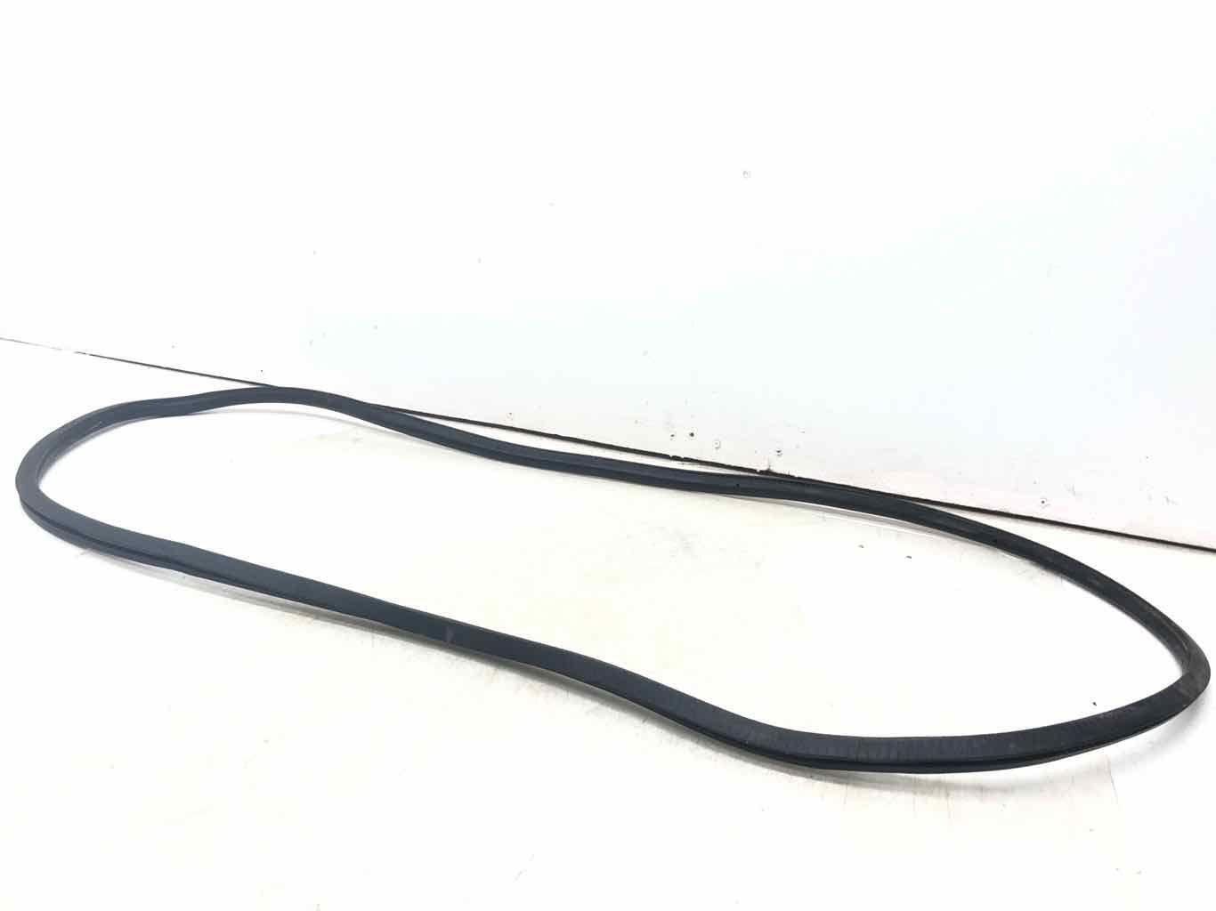 2009-2011 BENTLEY CONTINENTAL GTC FRONT HOOD WEATHERSTRIP SEAL 3W0823707A OEM