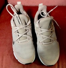 Nike Legend Essential Shoes Womens Sz 6 Stone Pink Mauve  Athletic Trainers