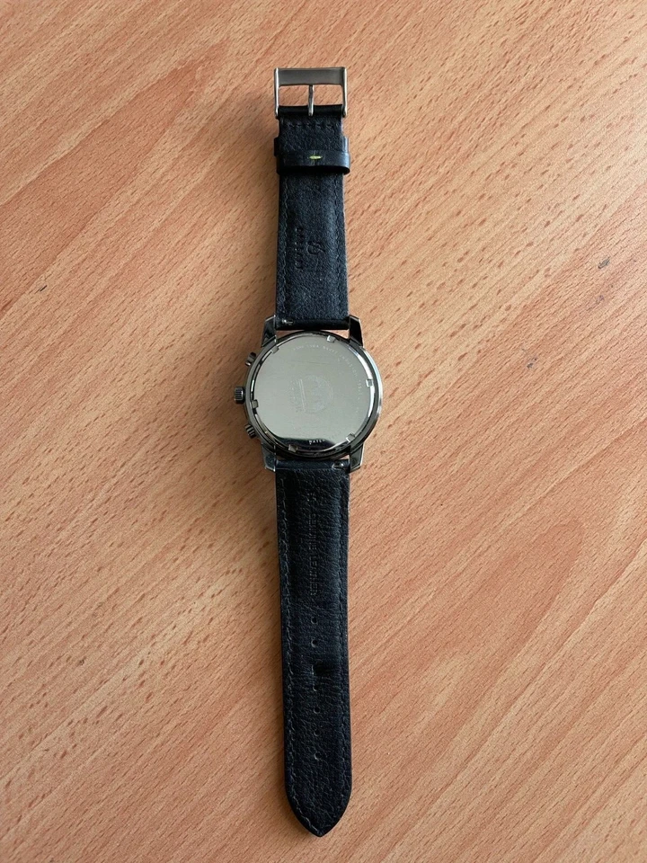 Pulsar mens chronograph watch black face, yellow number symbols, leather band - image 2 of 4