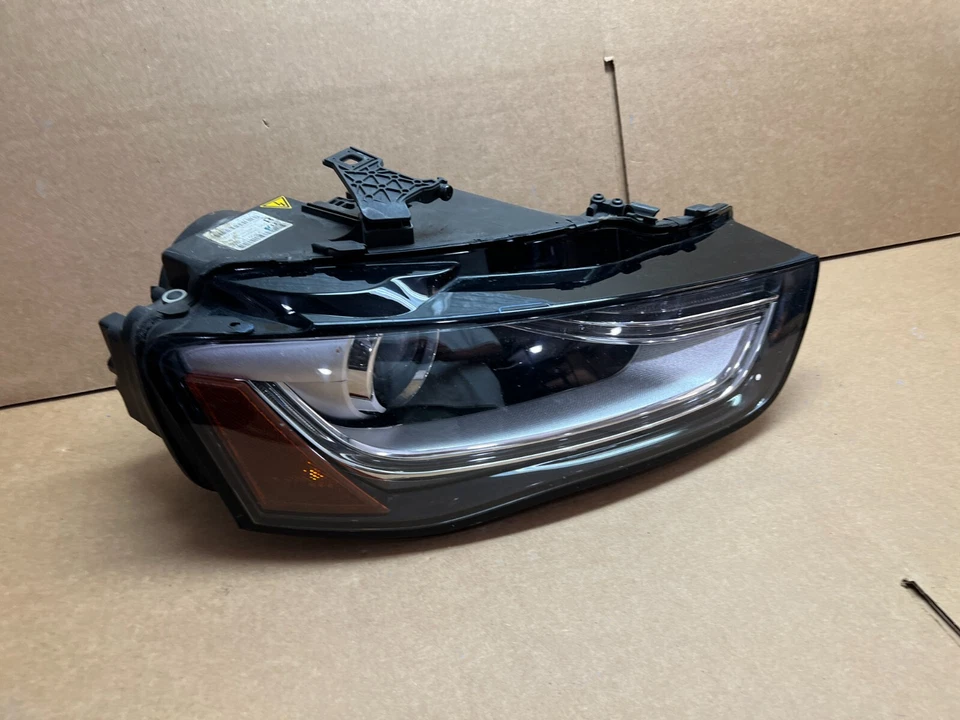 OEM 2013 2014 2015 2016 AUDI A4 FARO XENÓN NO AFS derecho diestro Foto 2 de 4