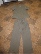 Women's Medical Scrubs Pants and Top Green M Cherokee Workwear/Med Works T67