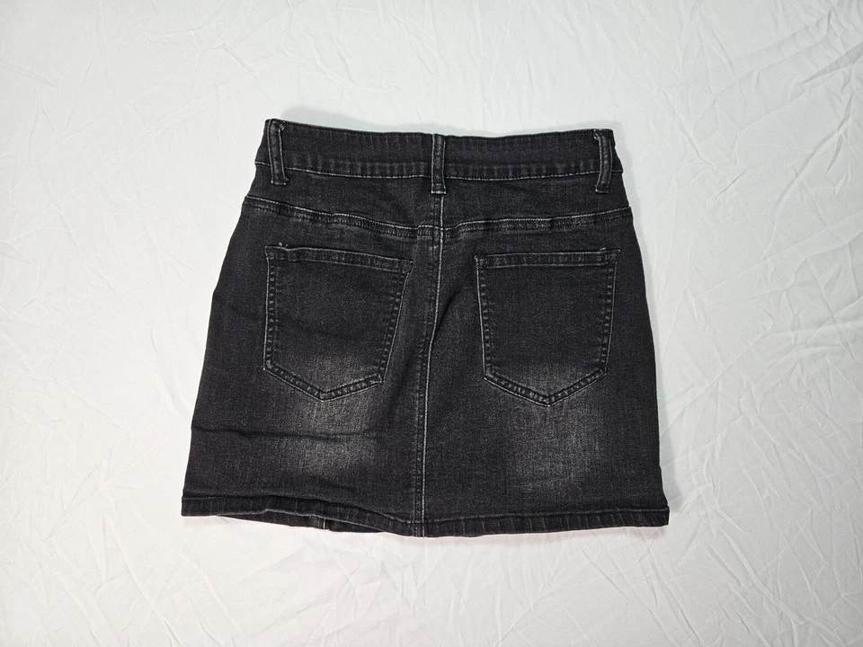 Black Denim Girls Button Up Mini Skirt Youth Size Small - Image 2 of 4