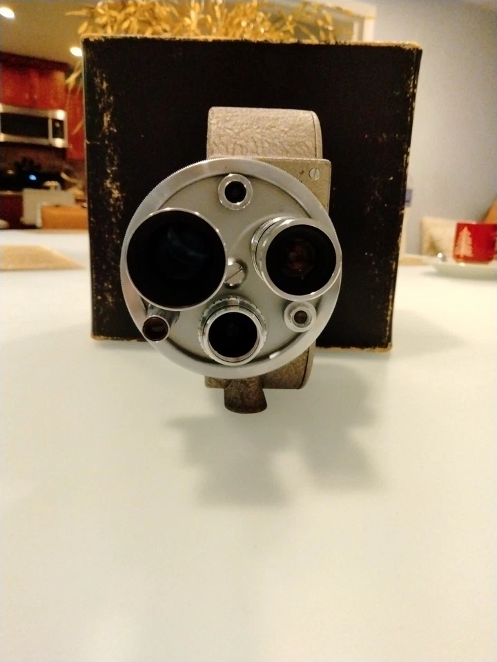 Cámara de película Ben And Howell 134 Foto 3 de 4