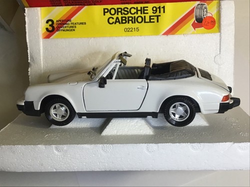 POLISTIL 1:25 02215 WHITE PORSCHE 911 CABRIOLET - Picture 17 of 23